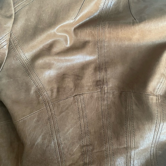 Danier Leather Jacket - Picture 8 of 8